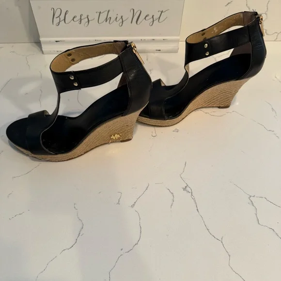 Michael Kors Leather T-Strap Zip Up Wedge Espadrille Black Sandals Women’s 7 GUC - Picture 3 of 11